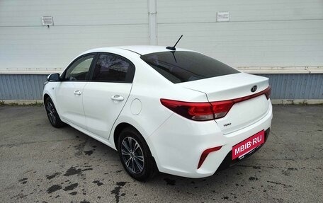 KIA Rio IV, 2017 год, 1 030 000 рублей, 5 фотография
