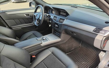 Mercedes-Benz E-Класс, 2012 год, 1 750 000 рублей, 11 фотография