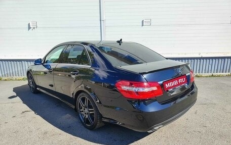 Mercedes-Benz E-Класс, 2012 год, 1 750 000 рублей, 7 фотография