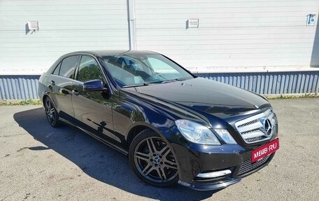 Mercedes-Benz E-Класс, 2012 год, 1 750 000 рублей, 4 фотография