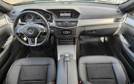Mercedes-Benz E-Класс, 2012 год, 1 750 000 рублей, 22 фотография