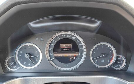 Mercedes-Benz E-Класс, 2012 год, 1 750 000 рублей, 24 фотография