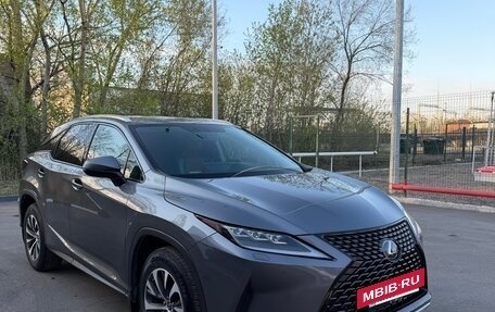 Lexus RX IV рестайлинг, 2020 год, 5 450 000 рублей, 2 фотография