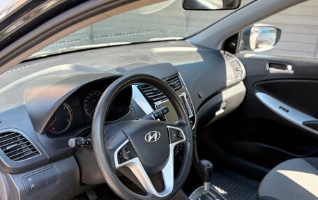 Hyundai Solaris II рестайлинг, 2013 год, 825 000 рублей, 22 фотография