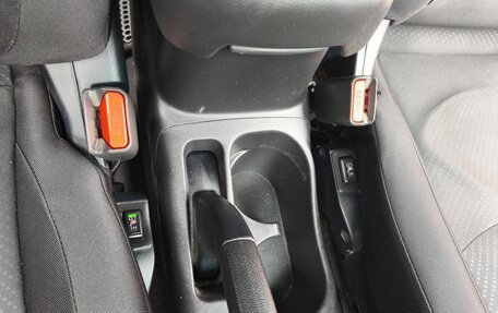 Mitsubishi ASX I рестайлинг, 2013 год, 1 100 000 рублей, 22 фотография