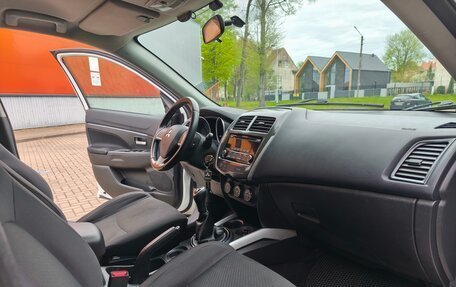 Mitsubishi ASX I рестайлинг, 2013 год, 1 100 000 рублей, 24 фотография