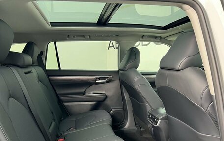 Toyota Highlander, 2026 год, 5 620 000 рублей, 12 фотография