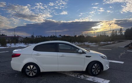 KIA Rio III рестайлинг, 2012 год, 900 000 рублей, 4 фотография
