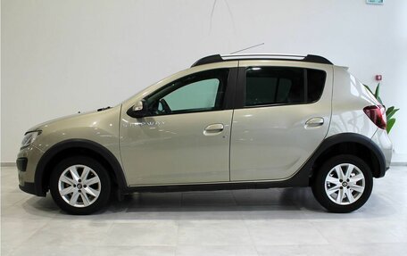 Renault Sandero II рестайлинг, 2017 год, 945 000 рублей, 3 фотография