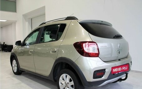 Renault Sandero II рестайлинг, 2017 год, 945 000 рублей, 4 фотография