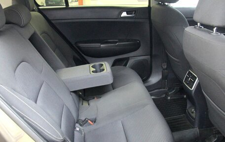 KIA Sportage IV рестайлинг, 2018 год, 2 099 400 рублей, 31 фотография