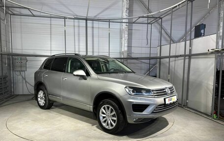 Volkswagen Touareg III, 2015 год, 2 690 000 рублей, 3 фотография