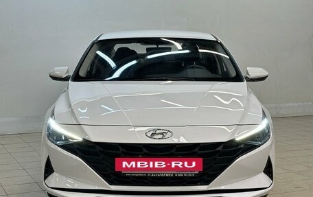 Hyundai Elantra, 2022 год, 2 140 000 рублей, 2 фотография