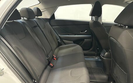 Hyundai Elantra, 2022 год, 2 140 000 рублей, 14 фотография