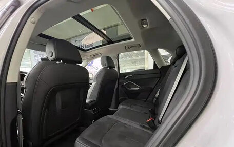 Audi Q3, 2022 год, 1 697 000 рублей, 13 фотография