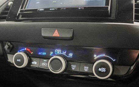 Honda Fit, 2020 год, 1 330 000 рублей, 14 фотография