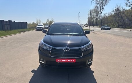 Toyota Highlander III, 2014 год, 3 500 000 рублей, 1 фотография