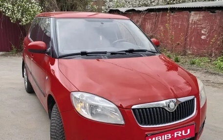 Skoda Fabia II, 2008 год, 430 000 рублей, 1 фотография