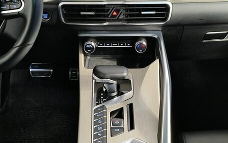 Geely Coolray I, 2023 год, 1 889 000 рублей, 10 фотография