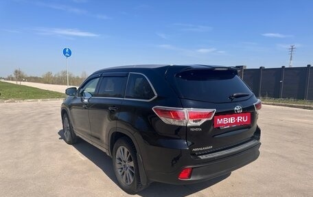 Toyota Highlander III, 2014 год, 3 500 000 рублей, 13 фотография