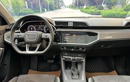 Audi Q3, 2023 год, 2 340 000 рублей, 12 фотография