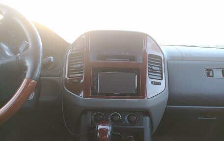 Mitsubishi Montero III, 2003 год, 930 000 рублей, 20 фотография