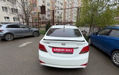Hyundai Solaris II рестайлинг, 2014 год, 800 000 рублей, 3 фотография