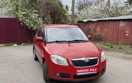 Skoda Fabia II, 2008 год, 430 000 рублей, 2 фотография