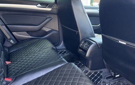Volkswagen Passat B8 рестайлинг, 2015 год, 1 680 000 рублей, 6 фотография