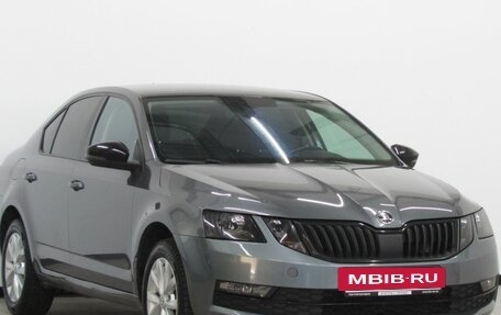 Skoda Octavia, 2018 год, 1 850 000 рублей, 11 фотография