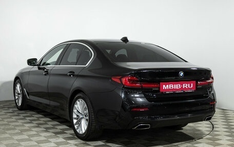 BMW 5 серия, 2020 год, 2 999 700 рублей, 7 фотография