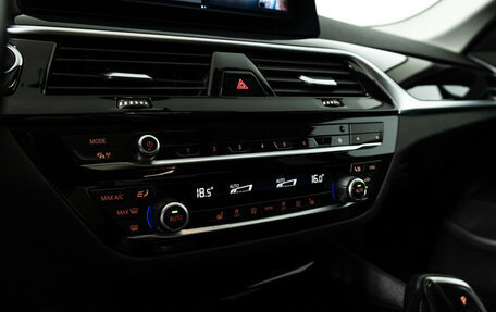 BMW 5 серия, 2020 год, 2 999 700 рублей, 17 фотография