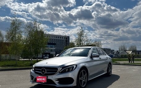 Mercedes-Benz C-Класс, 2018 год, 2 350 000 рублей, 4 фотография