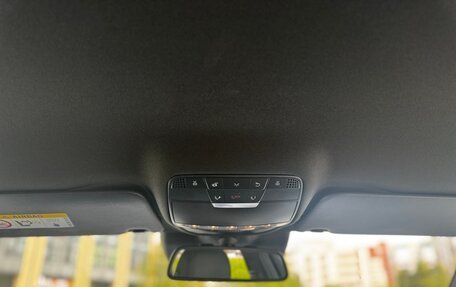 Mercedes-Benz C-Класс, 2018 год, 2 350 000 рублей, 21 фотография