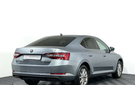 Skoda Superb III рестайлинг, 2018 год, 1 947 000 рублей, 5 фотография