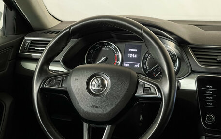 Skoda Superb III рестайлинг, 2018 год, 1 947 000 рублей, 14 фотография