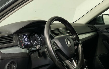 Skoda Superb III рестайлинг, 2018 год, 1 947 000 рублей, 13 фотография