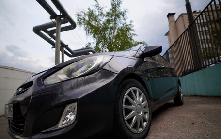 Hyundai Solaris II рестайлинг, 2013 год, 700 000 рублей, 5 фотография