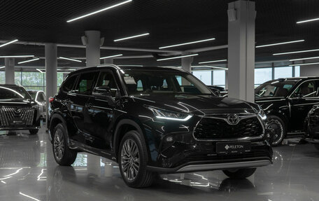 Toyota Highlander, 2025 год, 5 290 000 рублей, 24 фотография