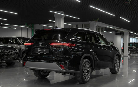 Toyota Highlander, 2025 год, 5 290 000 рублей, 27 фотография