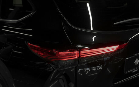 Toyota Highlander, 2025 год, 5 290 000 рублей, 32 фотография