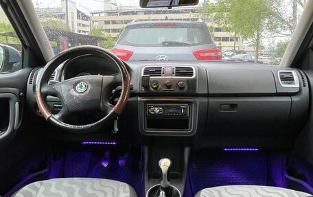 Skoda Fabia II, 2009 год, 250 000 рублей, 10 фотография