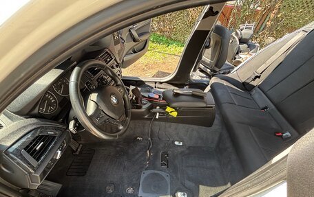 BMW 1 серия, 2012 год, 1 300 000 рублей, 2 фотография