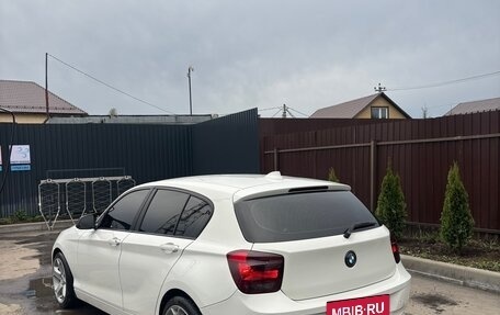 BMW 1 серия, 2012 год, 1 300 000 рублей, 12 фотография