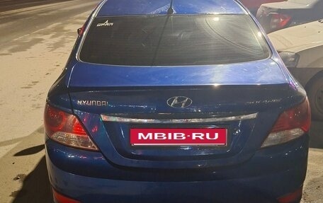 Hyundai Solaris II рестайлинг, 2012 год, 610 000 рублей, 2 фотография