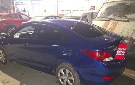 Hyundai Solaris II рестайлинг, 2012 год, 610 000 рублей, 3 фотография