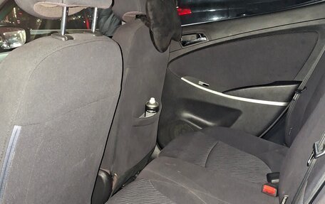 Hyundai Solaris II рестайлинг, 2012 год, 610 000 рублей, 6 фотография
