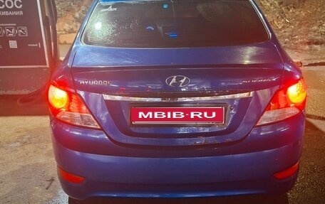 Hyundai Solaris II рестайлинг, 2012 год, 610 000 рублей, 9 фотография