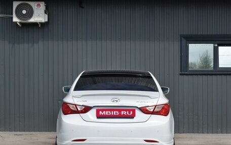 Hyundai Sonata VI, 2011 год, 949 999 рублей, 8 фотография