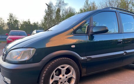Opel Zafira A рестайлинг, 2004 год, 500 000 рублей, 3 фотография